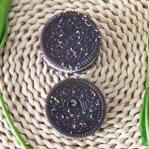 12820196090427_-6a6a5fc84a Антистрес іграшка Oreo Squish · Cквіш ОРЕО з присипкою та M&M's