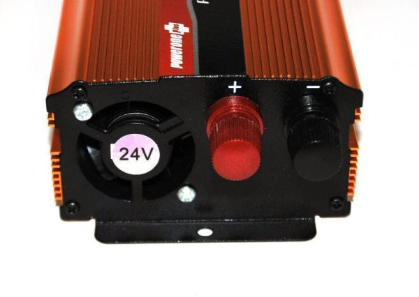 69795570613029_-7ee3be0bfb Перетворювач 12V-220V 1200W Інвертор напруги UN-3055