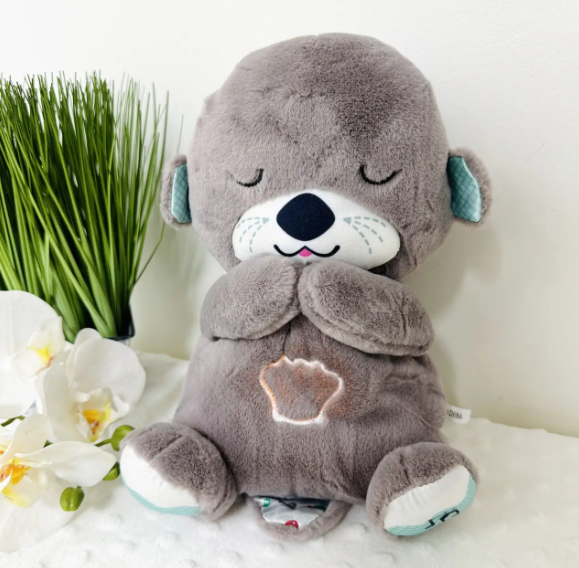 pliushevaia-yhrushka-nochnyk-vydrochka-soothe-snuggle-otter-skazochnye-sny-vydrenka-yhrushka-dlia-rebenka-s-muzykoi-podsvetkoi-dykhanyem-43303260910078_-932d5c7ad3 Плюшева іграшка - нічник Видрочка Soothe Snuggle Otter · Іграшка для дитини Казкові сни з музикою, підсвічуванням, диханням